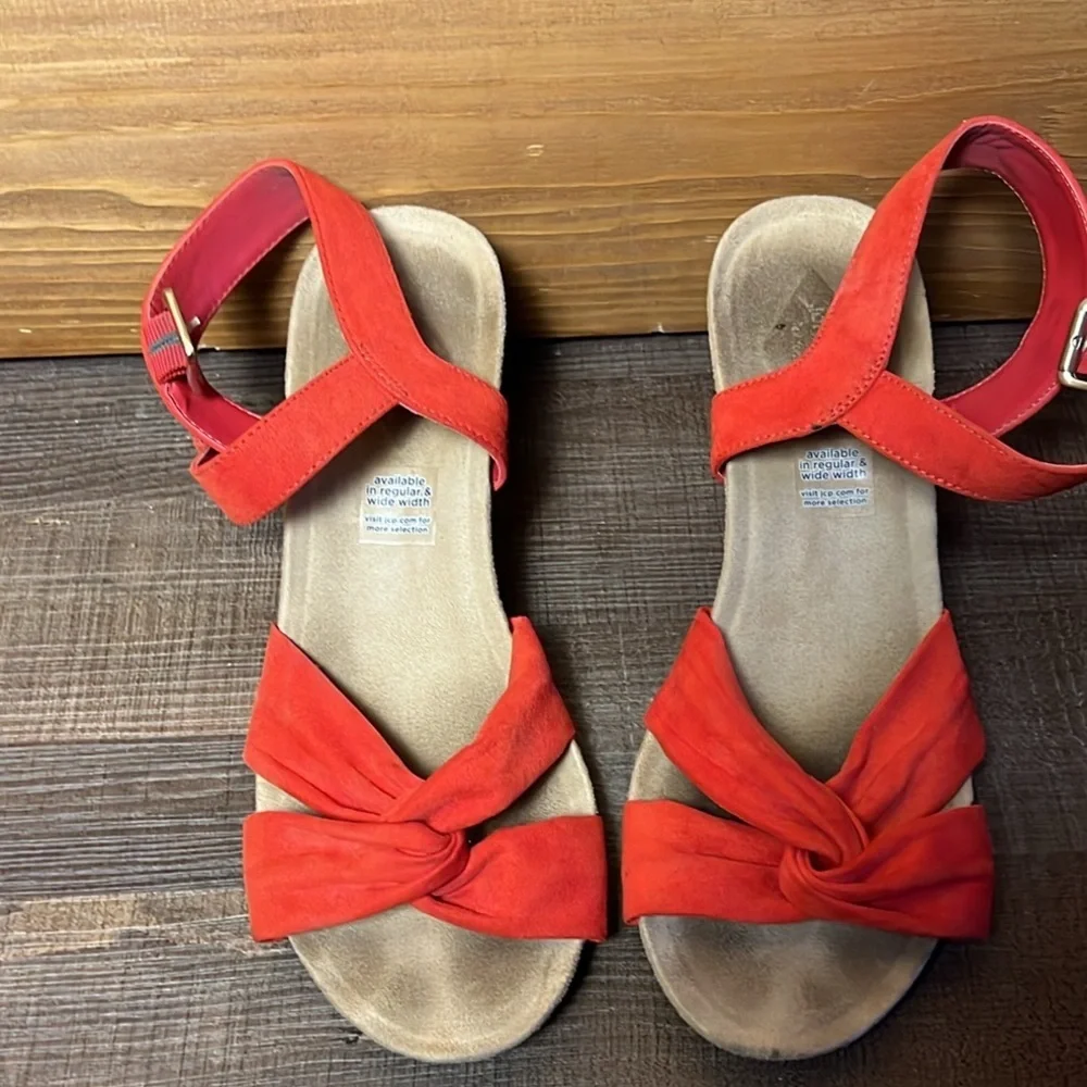 St Johns Bay Women's Red Peep Toe Flex Form Wedge Sandals Pasadena Size 8M Event